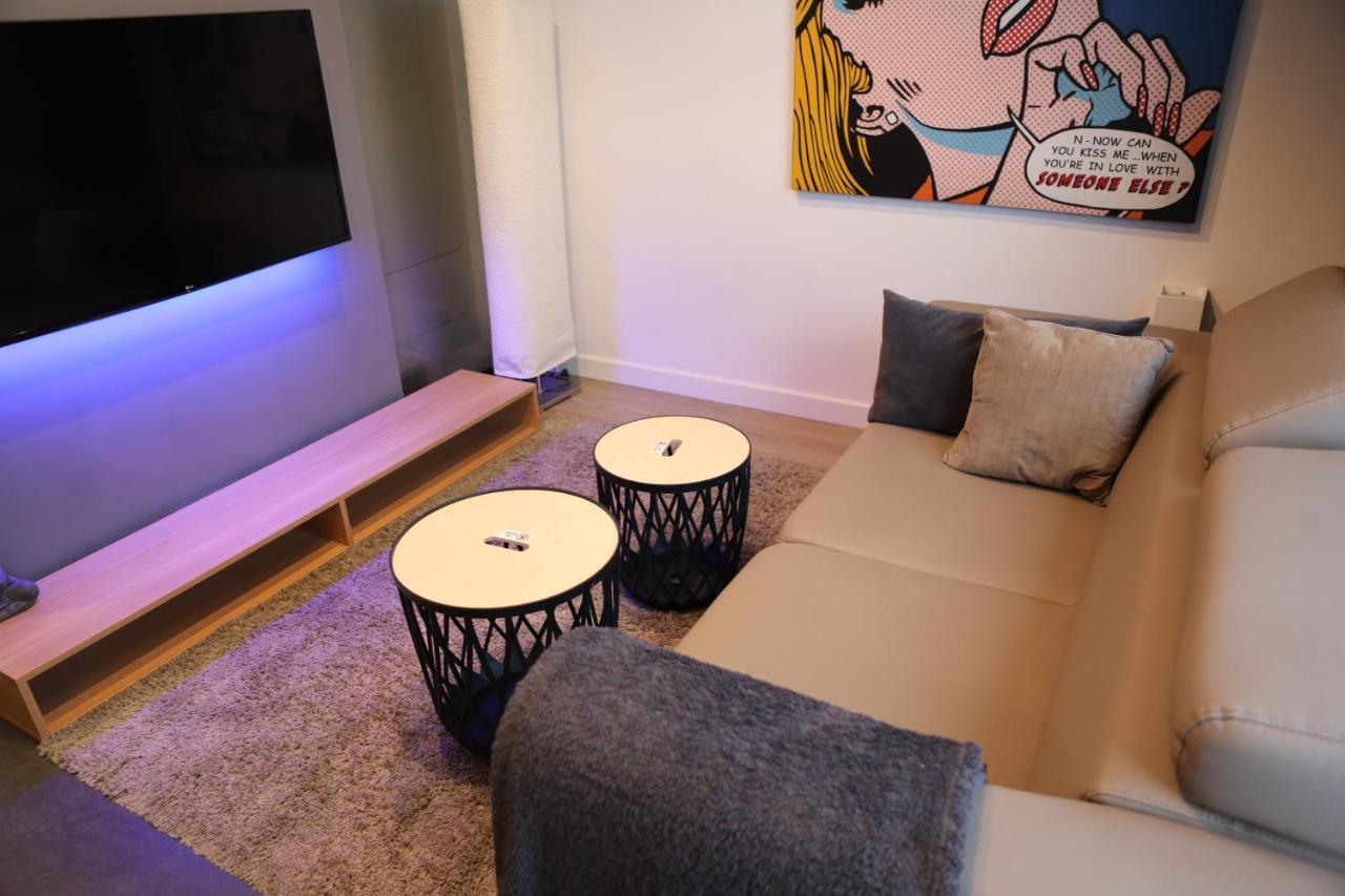 Lupoapartments Z Jacuzzi Pole Dance Leczycka 29 Klimatyzacja Parking Dostep Na Kod Lodz  Exterior photo