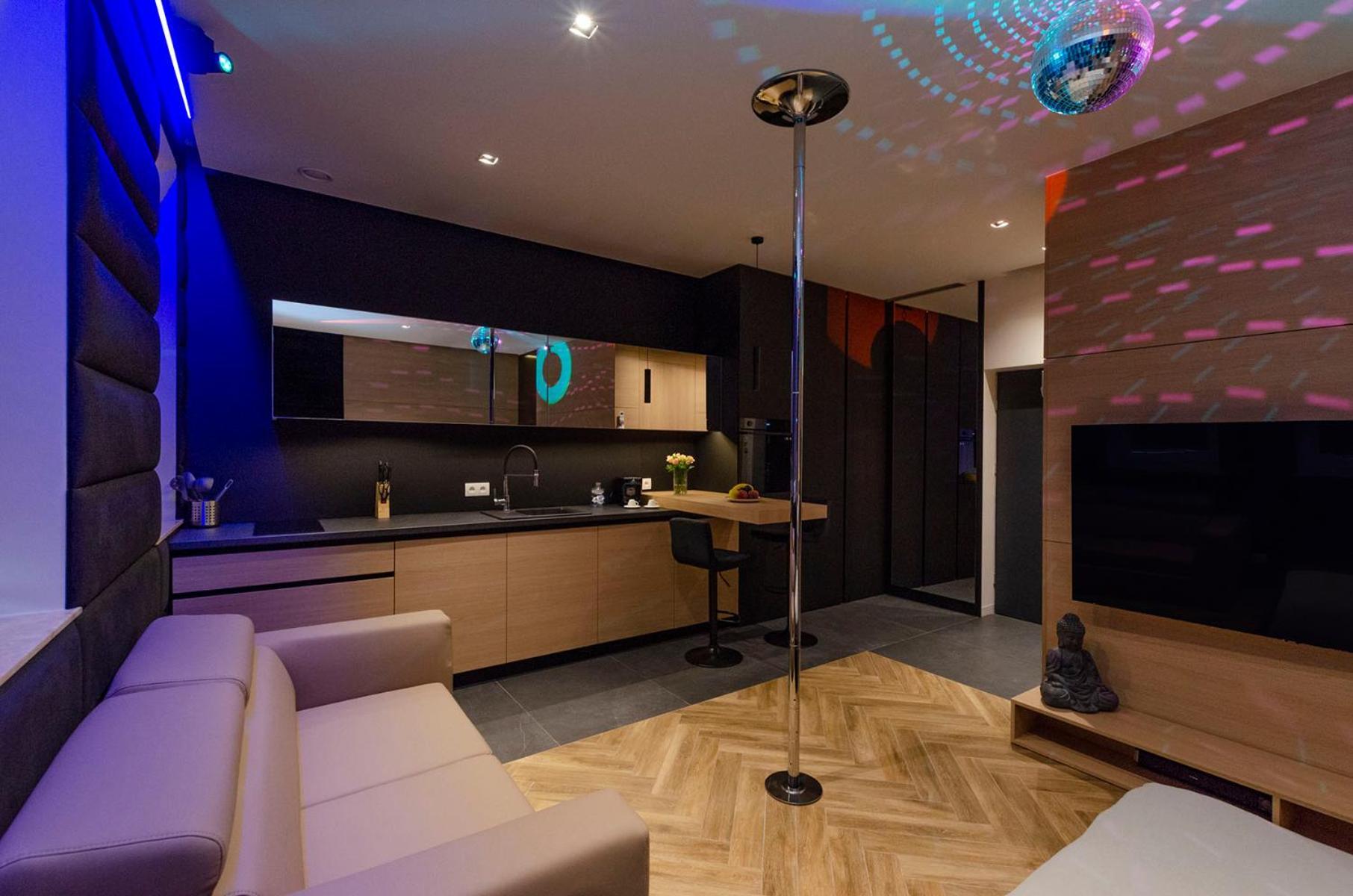 Lupoapartments Z Jacuzzi Pole Dance Leczycka 29 Klimatyzacja Parking Dostep Na Kod Lodz  Exterior photo